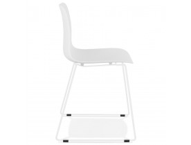 Chaise moderne 'EXPO' blanche avec pieds en métal blanc