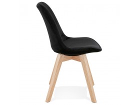 Chaise en velours noir 'JOE' avec structure en bois naturel