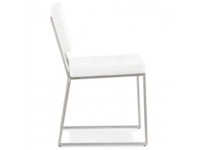 Chaise design capitonnée 'LEON' en matière synthétique blanche