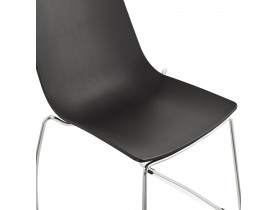 Chaise design 'TRENO' noire en matière plastique