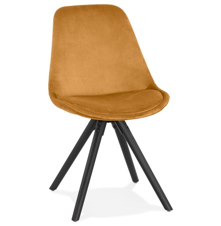 Chaise vintage 'RICKY' en velours moutarde et pieds en bois noir