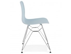 Chaise design 'GAUDY' bleue avec pied en métal chromé