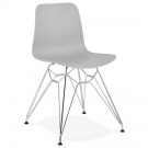 Chaise design 'GAUDY' grise avec pied en métal chromé