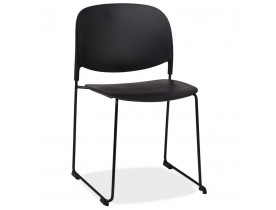 Chaise 'PILA' noire avec assise plastique et structure métal