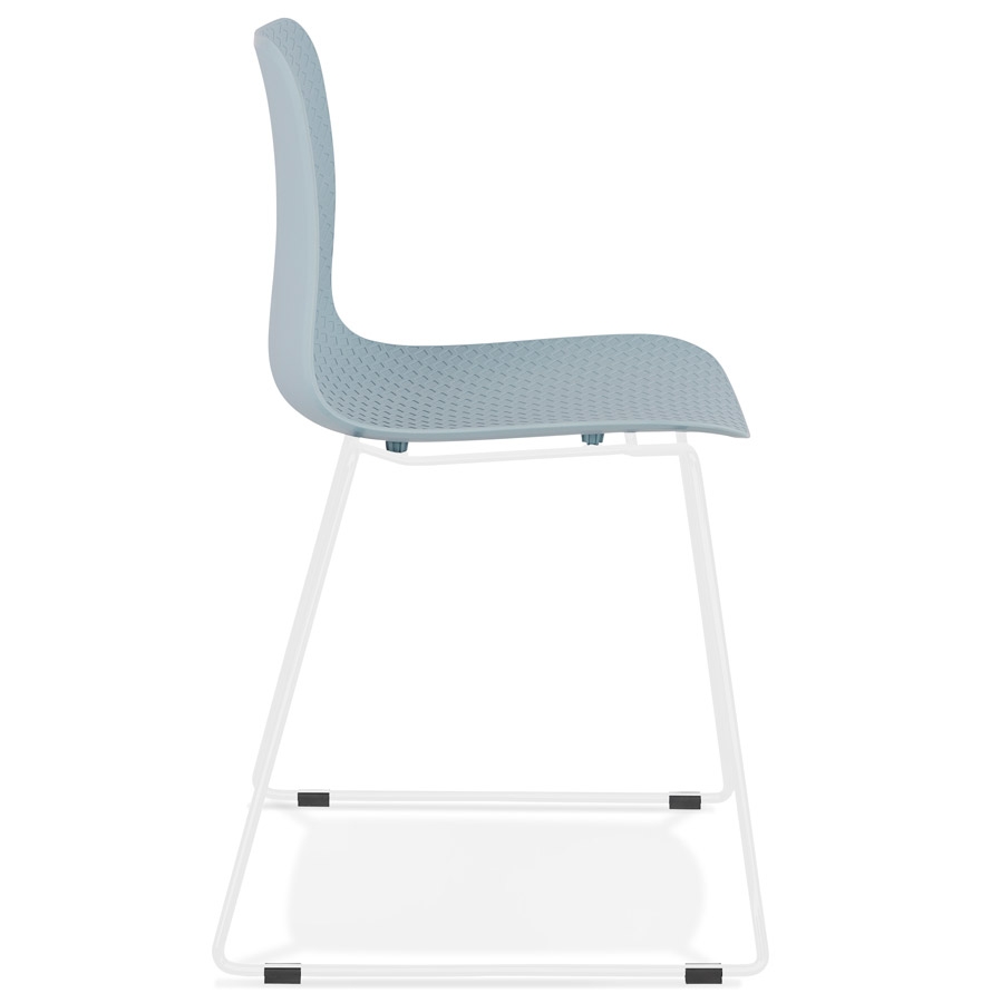Chaise moderne 'EXPO' bleue avec pieds en métal blanc vue3