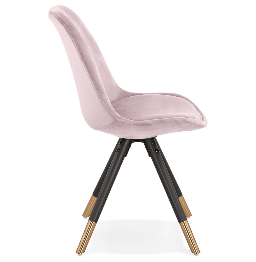 Chaise design 'HAMILTON' en velours rose et pieds en bois noir vue3