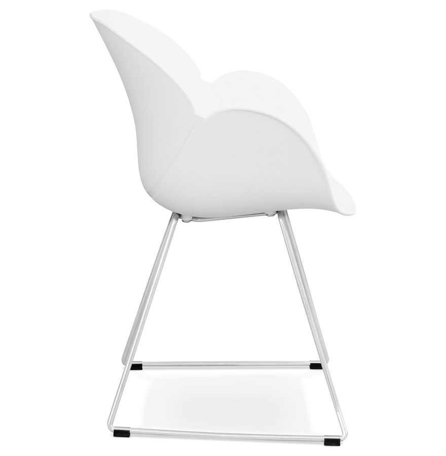 Chaise design 'NEGO' blanche en matière plastique vue3