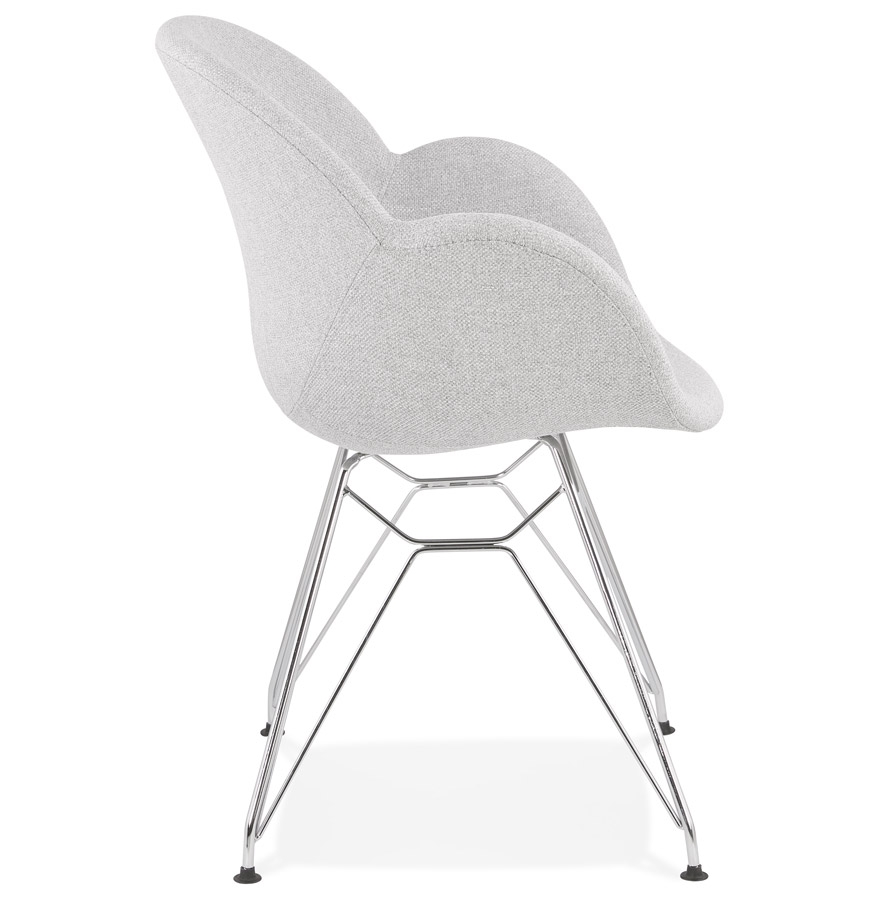 Chaise moderne ´ORIGAMI´ en tissu gris clair avec pieds en métal chromé