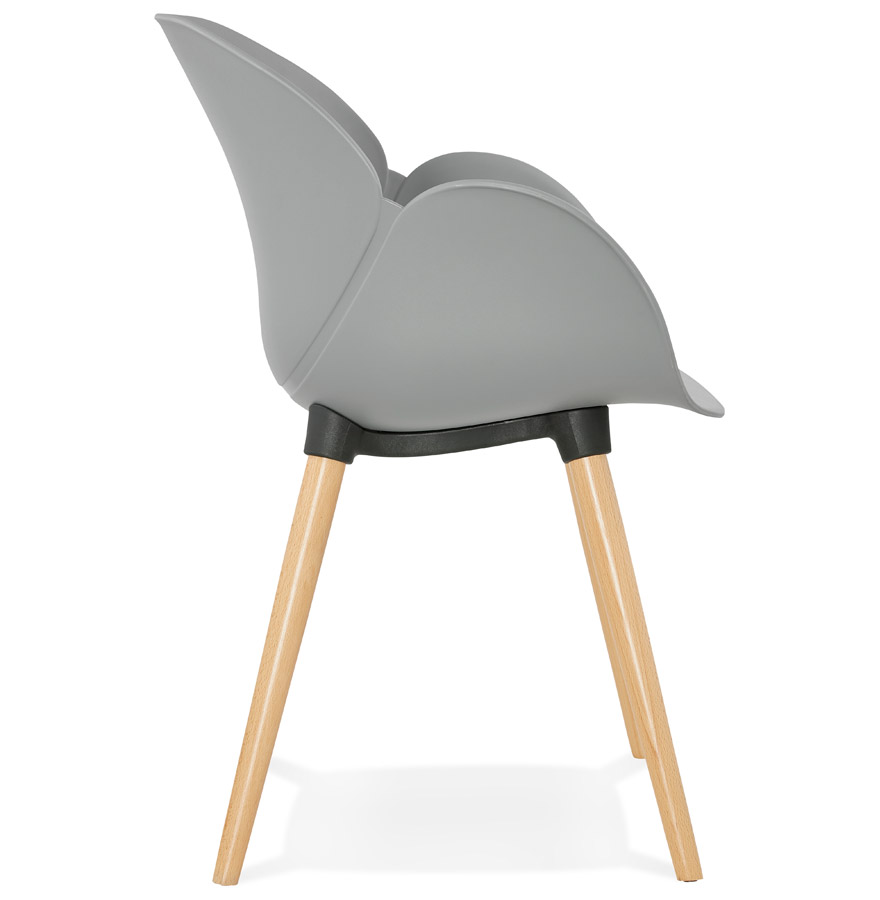 Chaise design scandinave 'PICATA' grise avec pieds en bois vue3