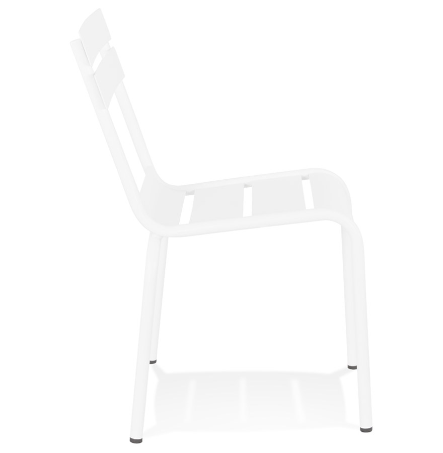 Chaise design 'ROMEO' en métal blanc empilable vue3