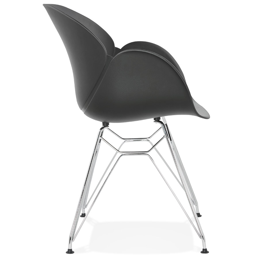 Chaise moderne 'UNAMI' noire en matière plastique avec pieds en métal chromé vue3