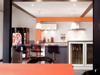 Moderne keuken - Tafel en bar - Alterego Design